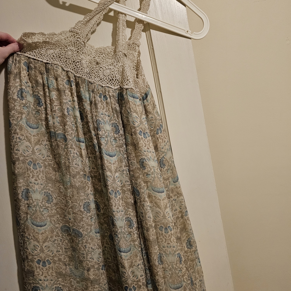 Bohemian DOEN-like 100 Percent Silk Cotton Lace Trim Summer Dress